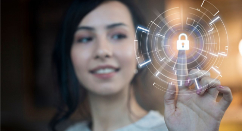 10 Consigli di Cybersecurity per Donne: Proteggi Te Stessa e i Tuoi Dati Online